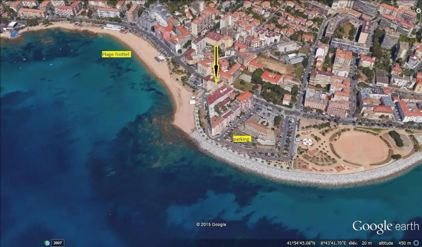 Magnifique F3 Les Pieds Dans L'Eau. Apartment Ajaccio  Exterior foto